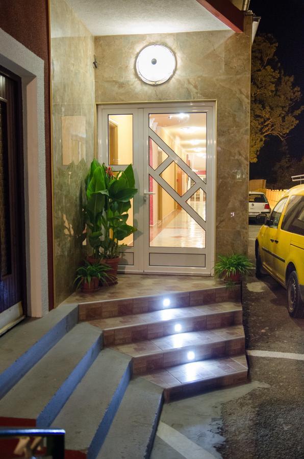 Hotel Drumski Raj Svilajnac Kültér fotó