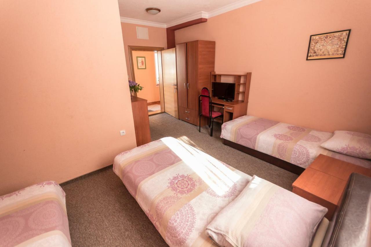Hotel Drumski Raj Svilajnac Kültér fotó
