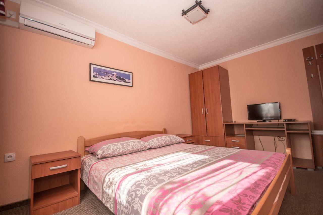 Hotel Drumski Raj Svilajnac Kültér fotó